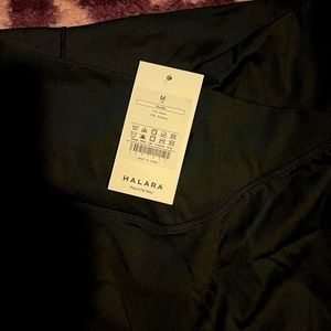 Halara Cloudful leggings size medium NEW WITH TAGS